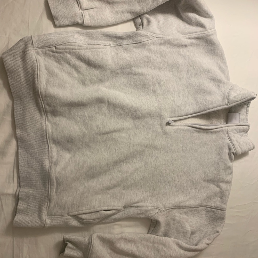 Aritzia Light Gray Zip-Up Sweater